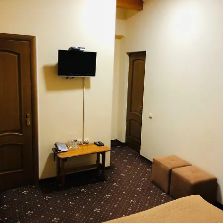 索瑞派德酒店 酒店 *