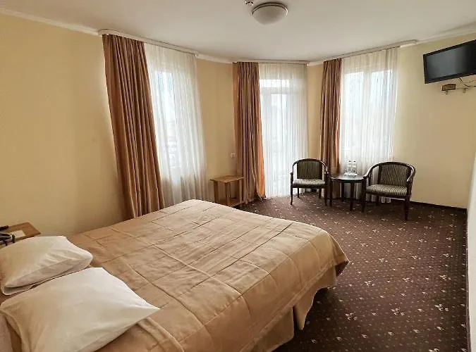 Zorepad Hotel *