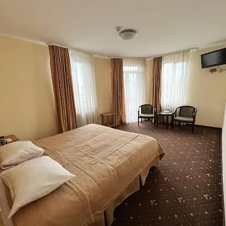 Zorepad Hotel *