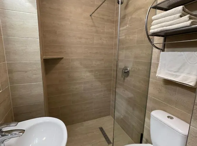 Zorepad Hotel Zabolotiv