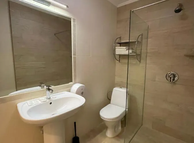Zorepad Hotel Zabolotiv